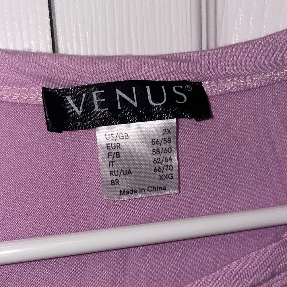 Venus top - Picture 3 of 3